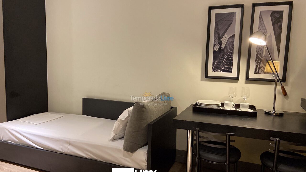 Apartamento para aluguel de temporada em Curitiba (Rebouças)