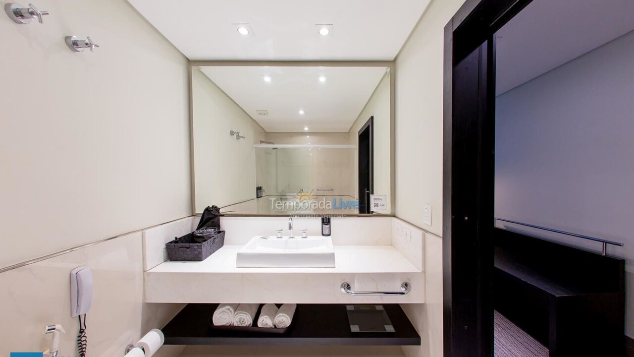 Apartamento para aluguel de temporada em Curitiba (Rebouças)