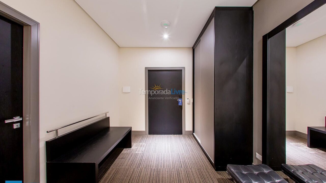 Apartamento para aluguel de temporada em Curitiba (Rebouças)