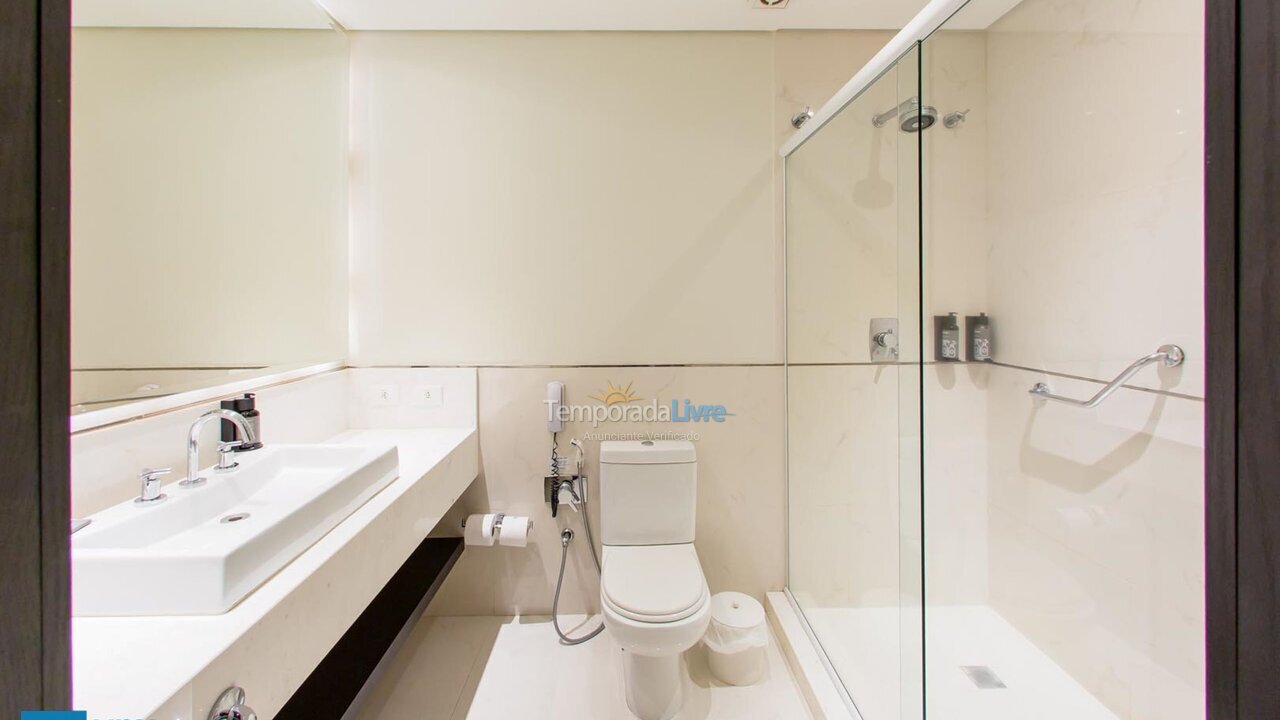 Apartamento para aluguel de temporada em Curitiba (Rebouças)