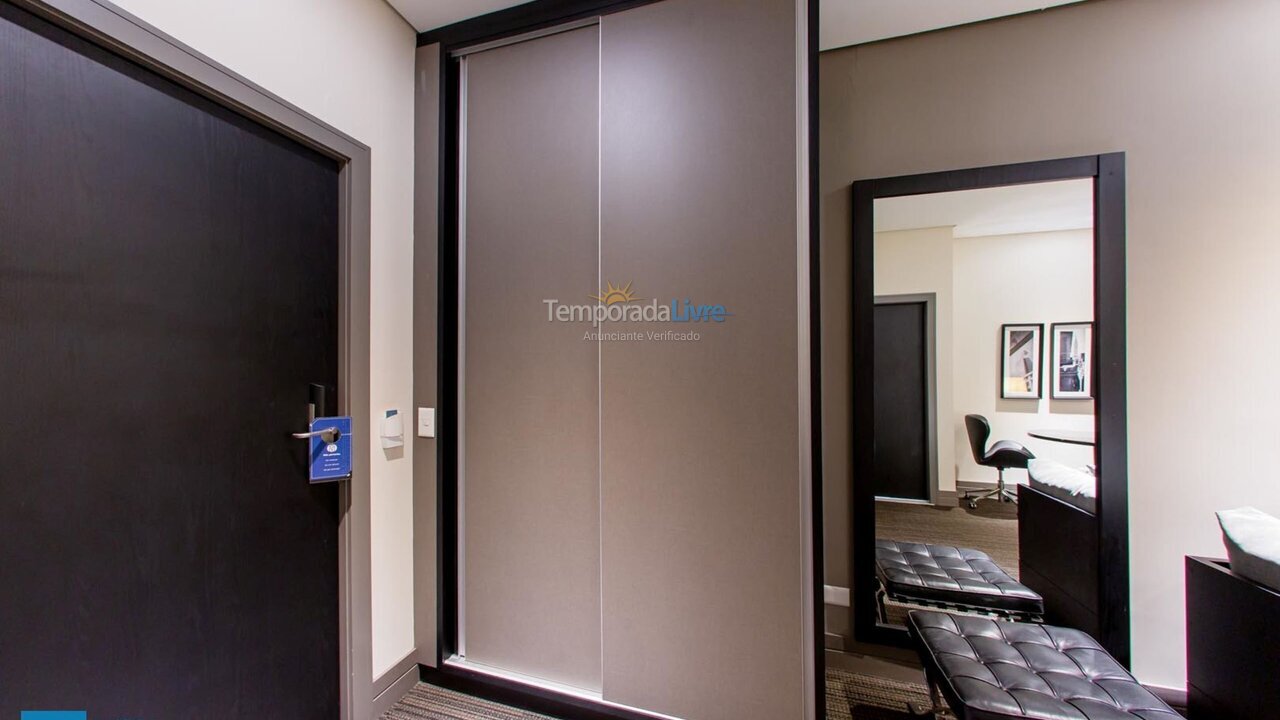 Apartamento para aluguel de temporada em Curitiba (Rebouças)