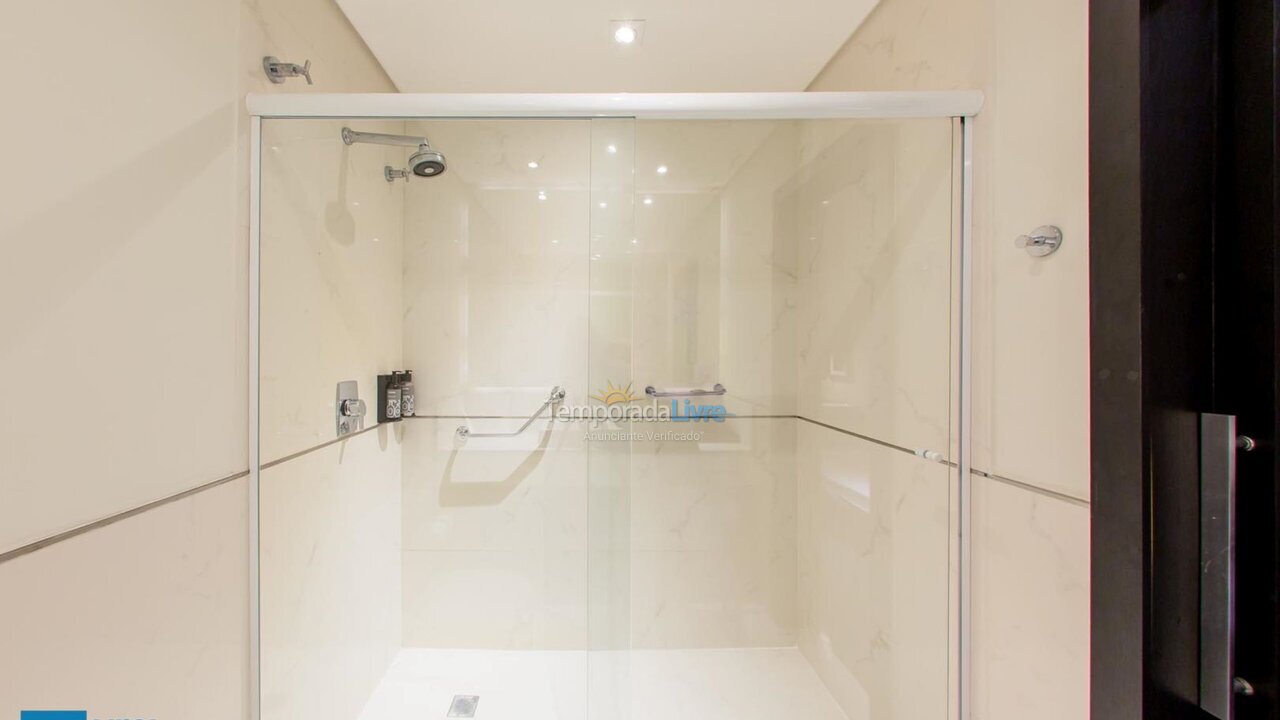 Apartamento para aluguel de temporada em Curitiba (Rebouças)