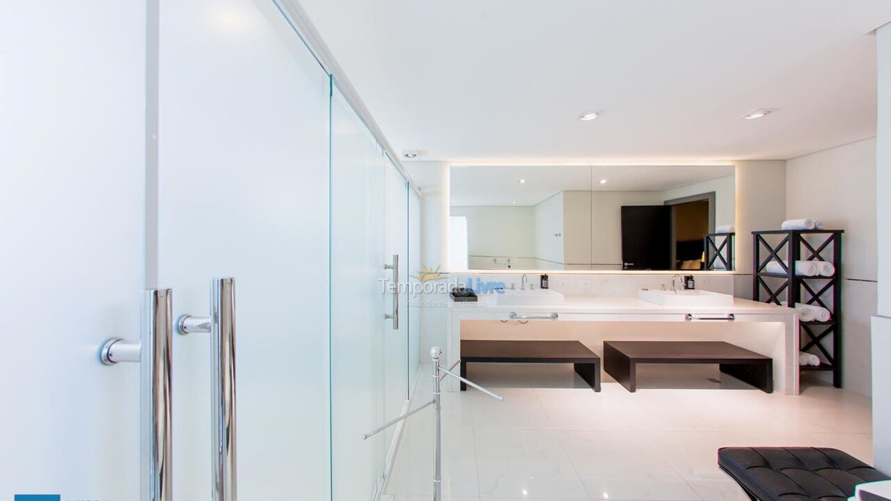 Apartamento para aluguel de temporada em Curitiba (Rebouças)