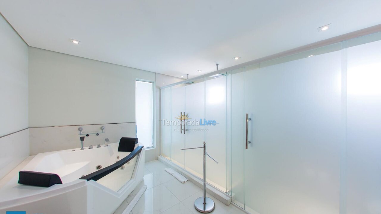 Apartamento para aluguel de temporada em Curitiba (Rebouças)