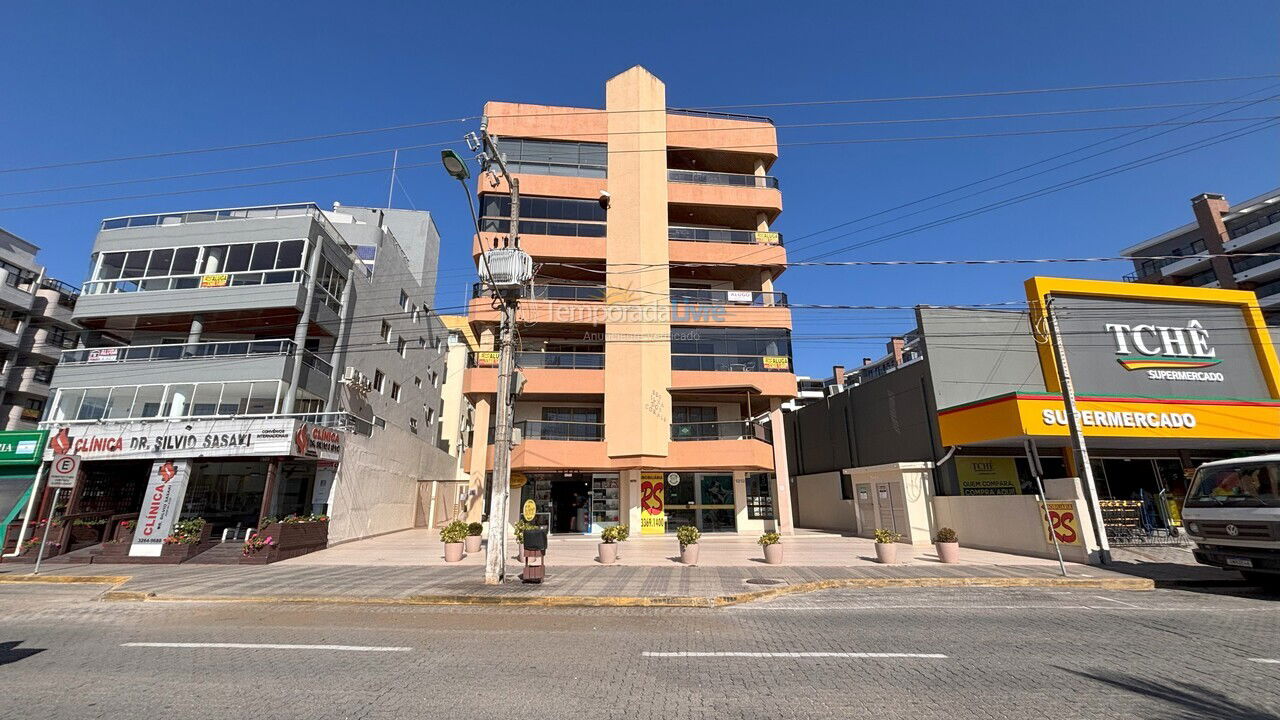 Apartamento para aluguel de temporada em Bombinhas (Praia de Bombas)
