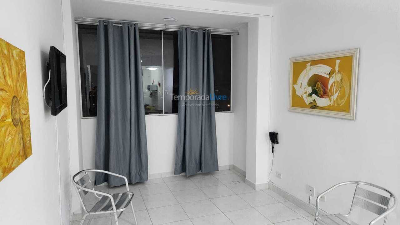 Apartamento para aluguel de temporada em Guarujá (Pitangueiras)