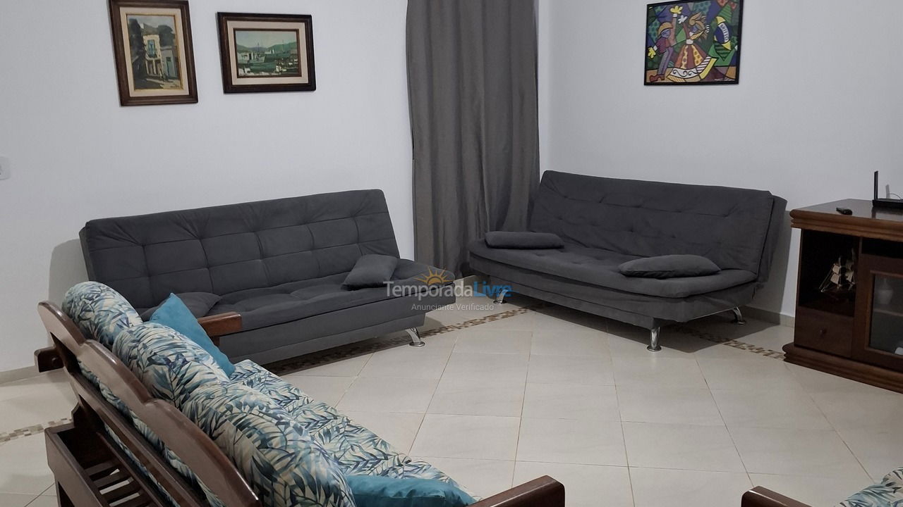 Casa para alquiler de vacaciones em Cabo Frio (Unamar)