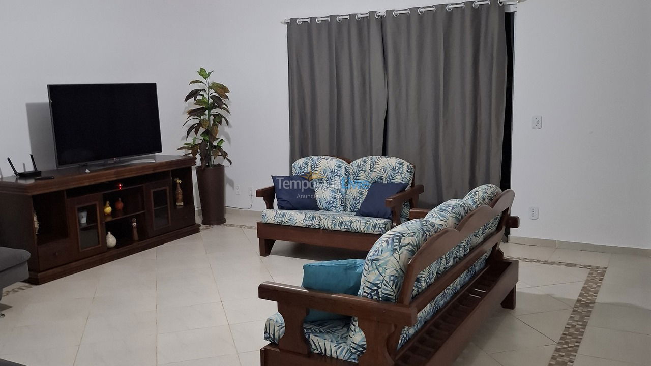 Casa para alquiler de vacaciones em Cabo Frio (Unamar)