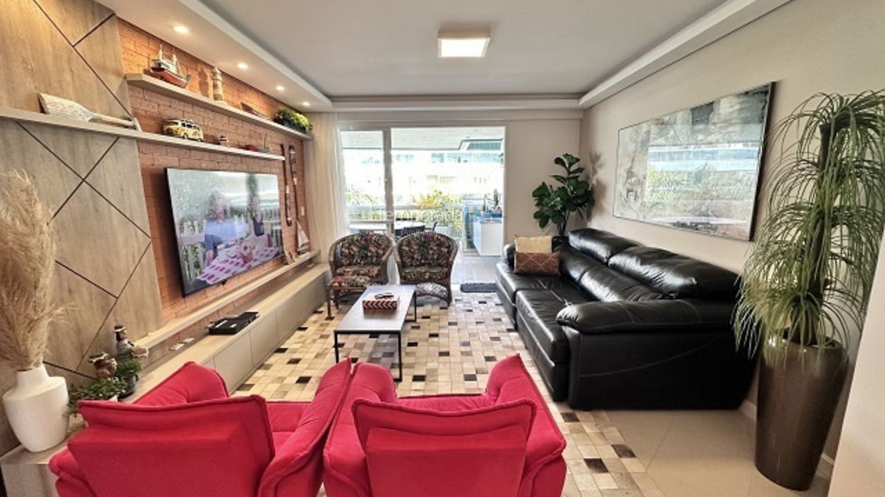 Apartment for vacation rental in Florianópolis (Praia Brava)