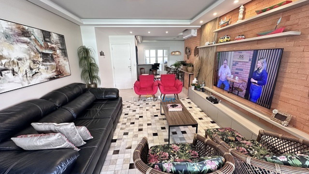 Apartment for vacation rental in Florianópolis (Praia Brava)