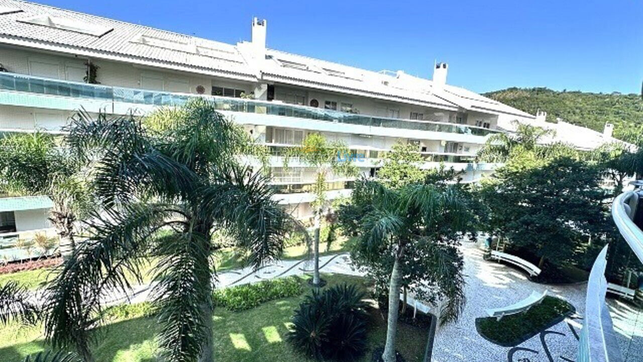 Apartment for vacation rental in Florianópolis (Praia Brava)