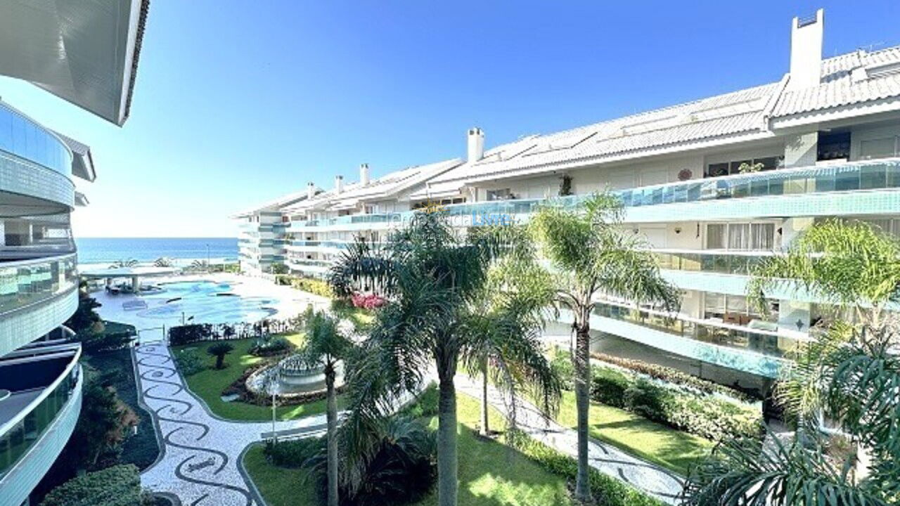 Apartment for vacation rental in Florianópolis (Praia Brava)