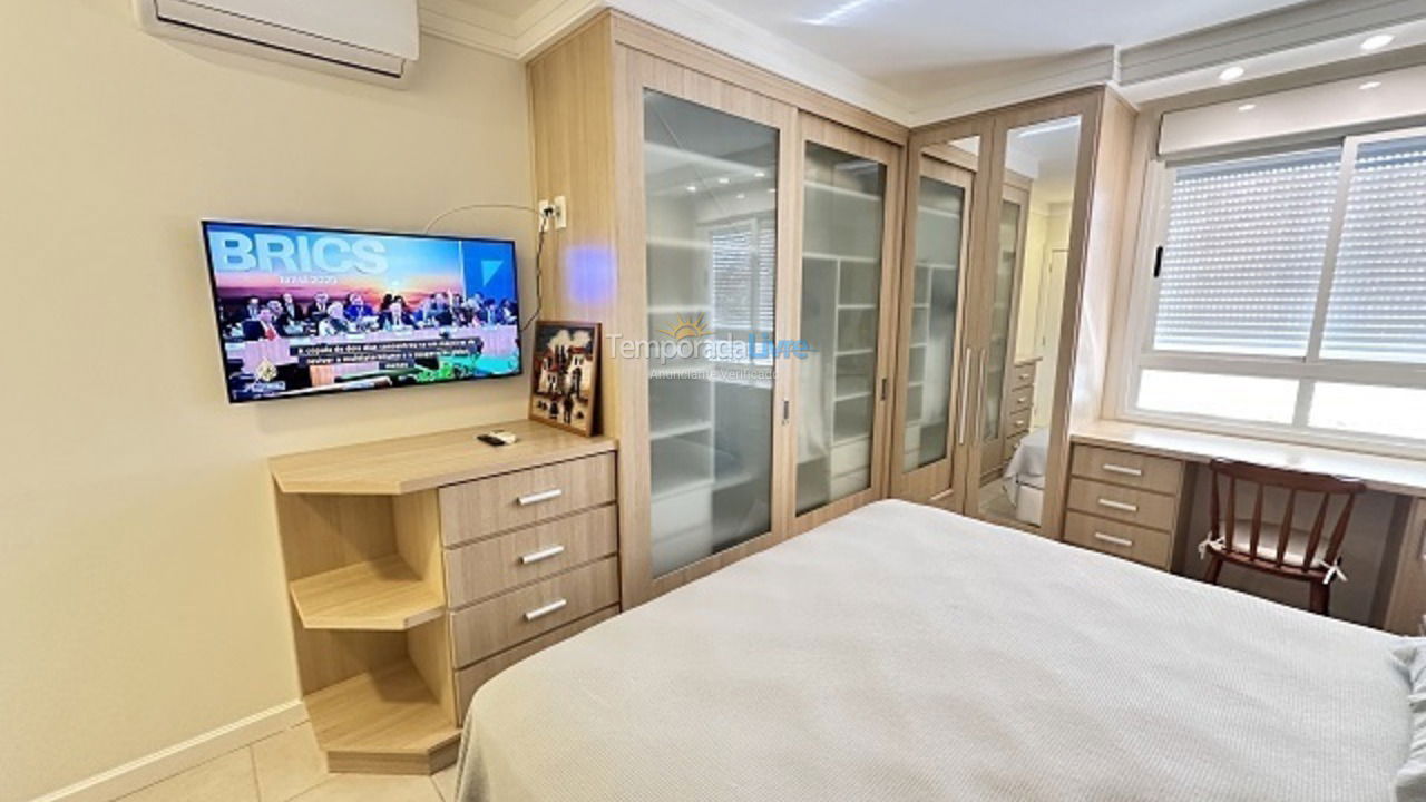 Apartment for vacation rental in Florianópolis (Praia Brava)