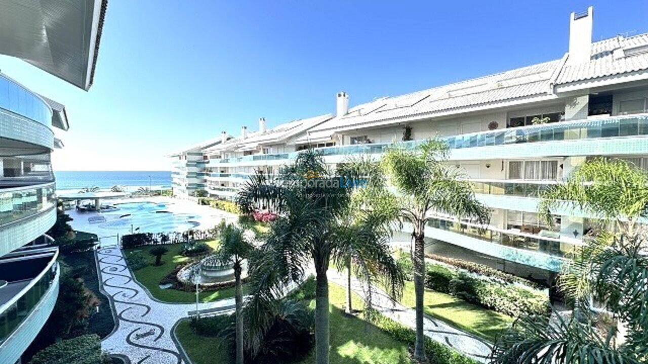 Apartment for vacation rental in Florianópolis (Praia Brava)