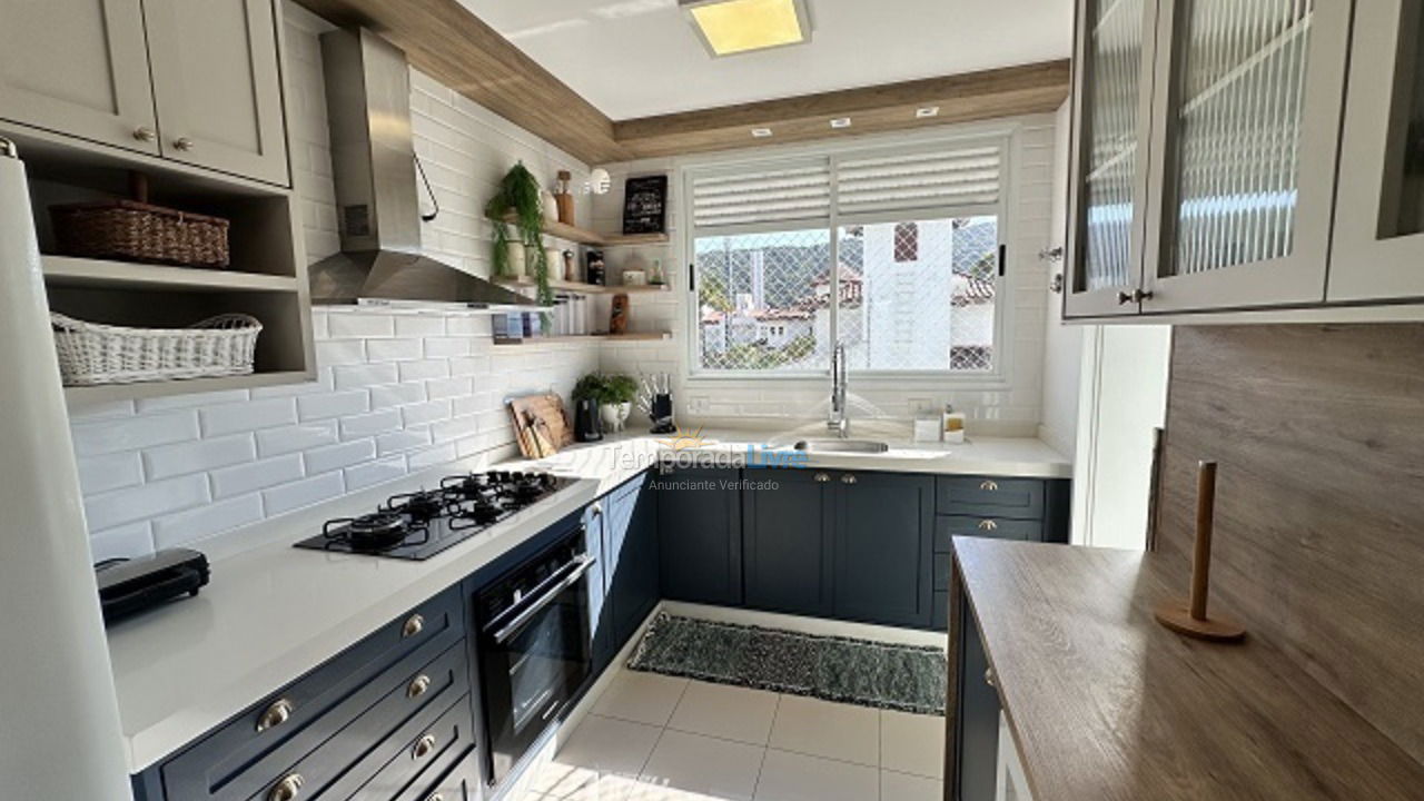 Apartment for vacation rental in Florianópolis (Praia Brava)