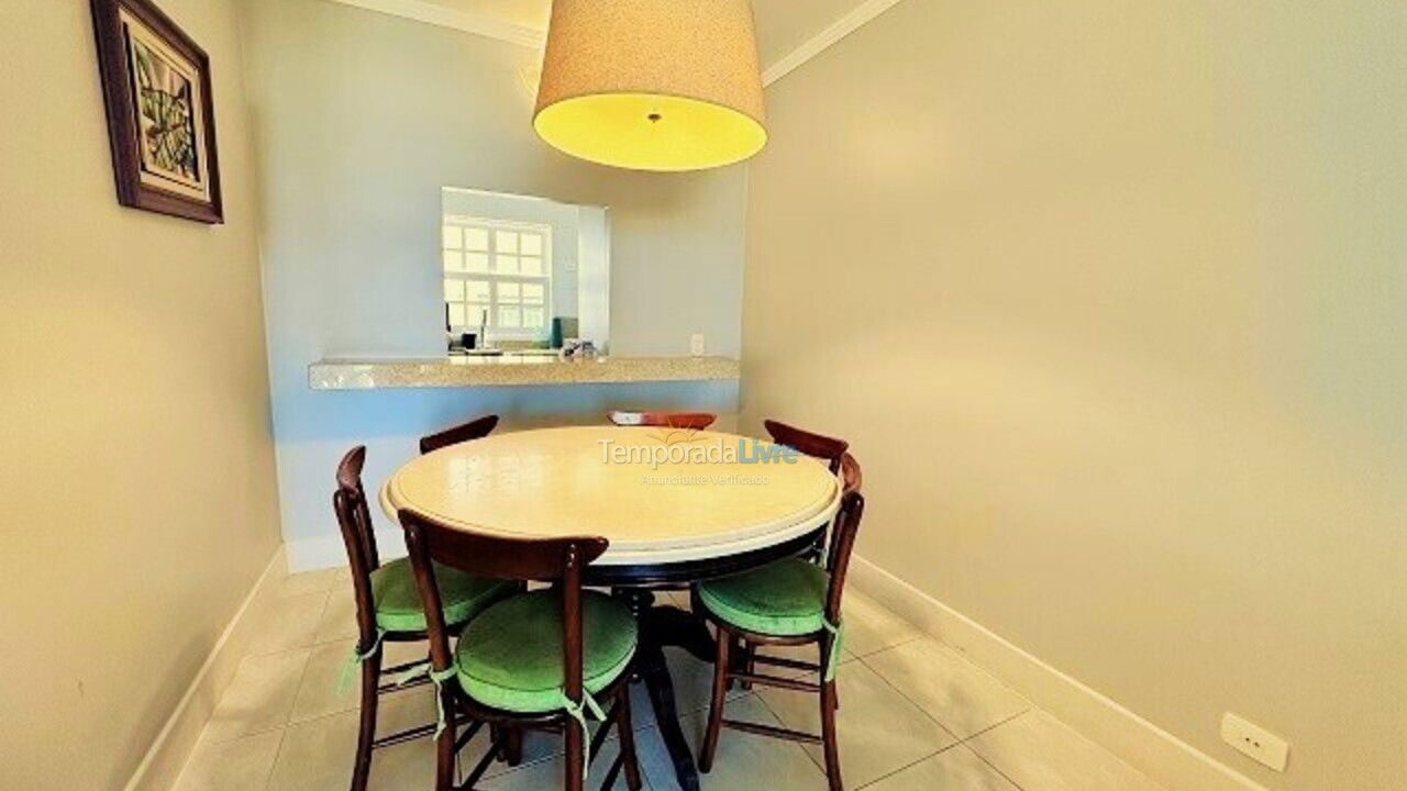 Apartment for vacation rental in Florianópolis (Praia Brava)
