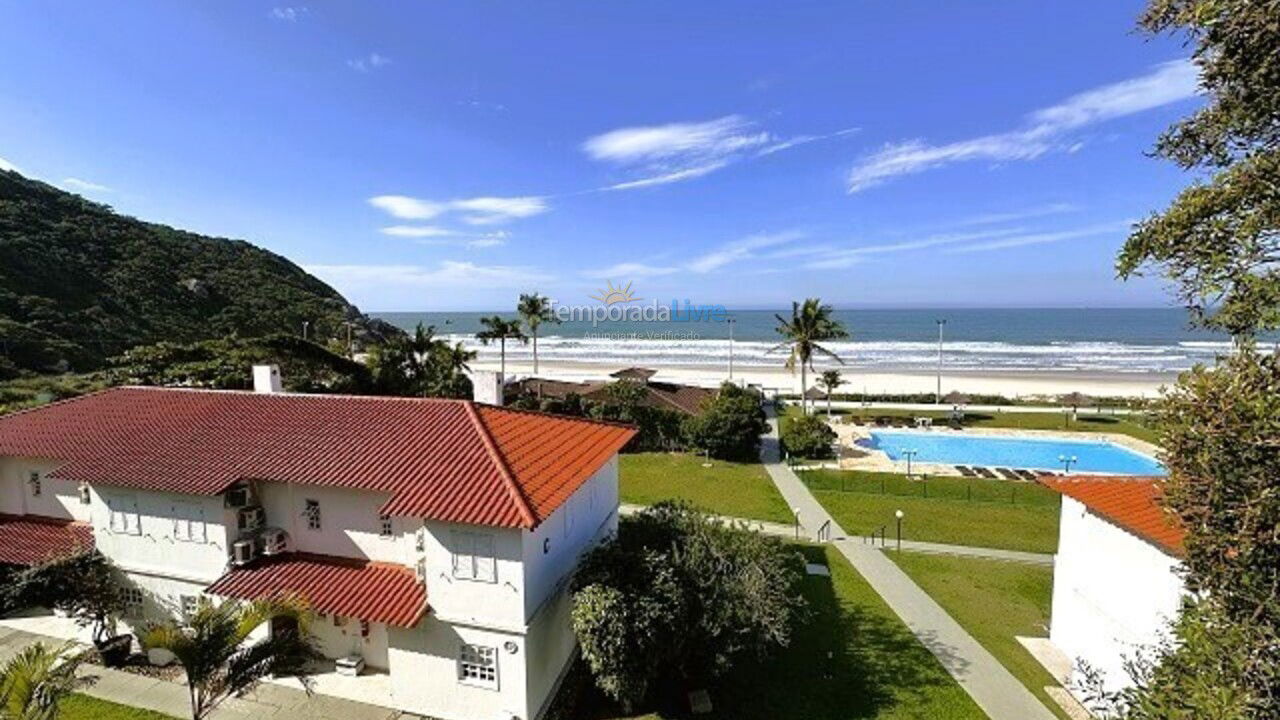 Apartment for vacation rental in Florianópolis (Praia Brava)