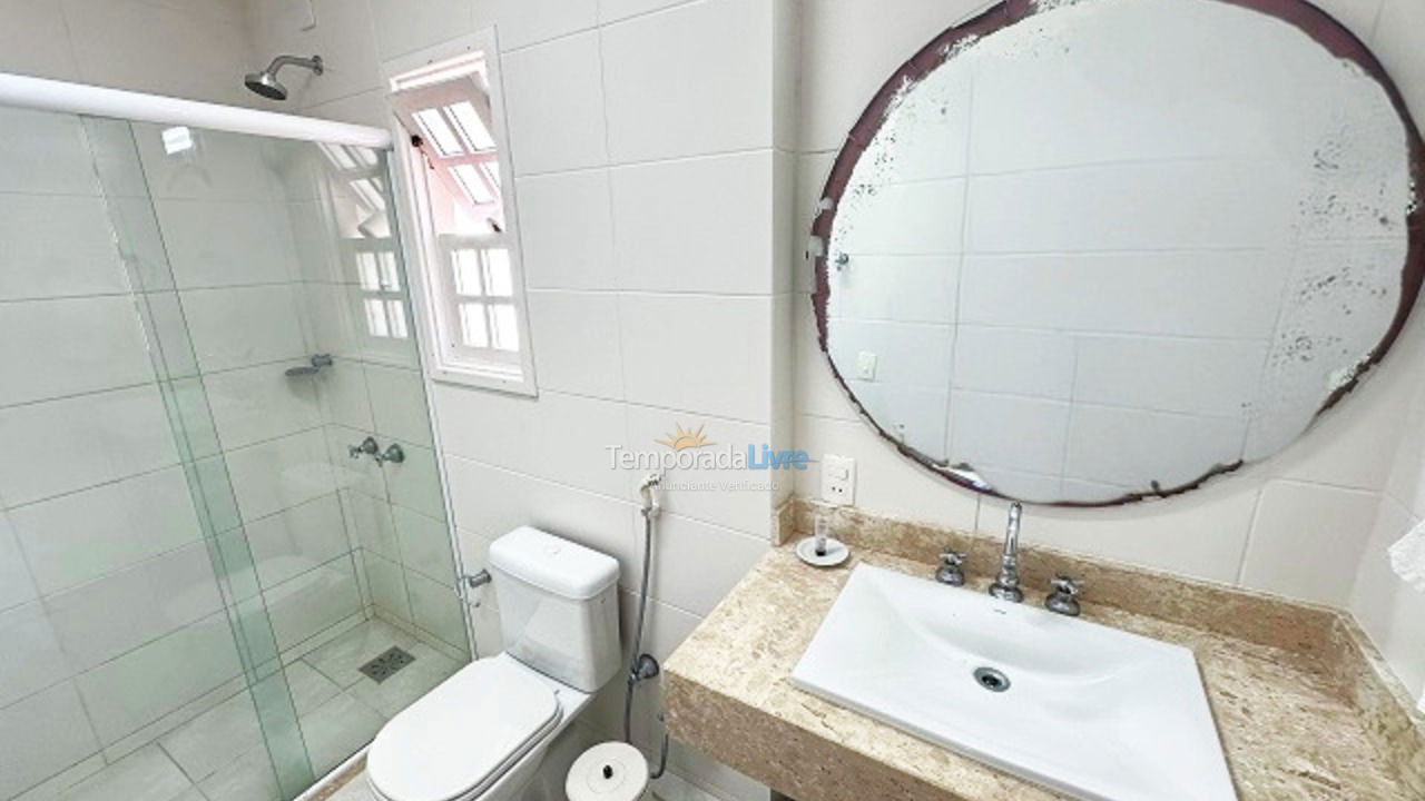 Apartment for vacation rental in Florianópolis (Praia Brava)