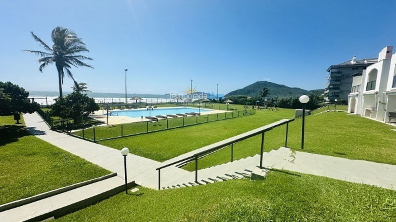 Apartment for vacation rental in Florianópolis (Praia Brava)