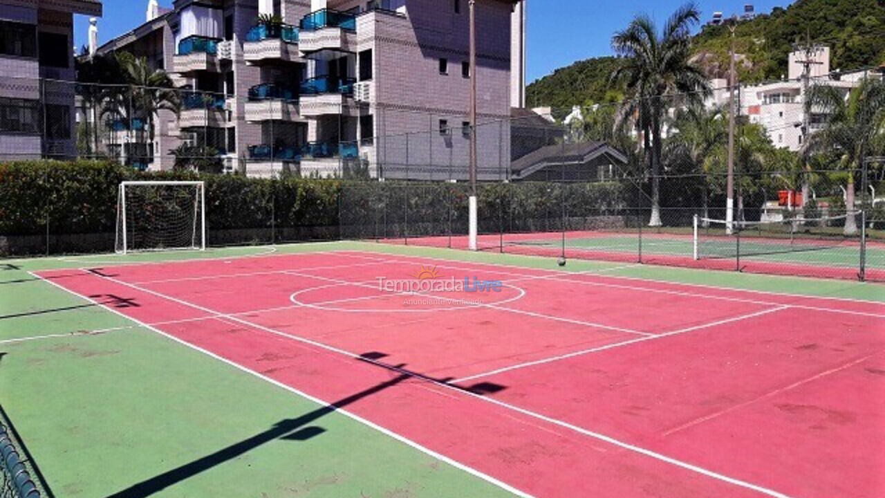 Apartment for vacation rental in Florianópolis (Praia Brava)