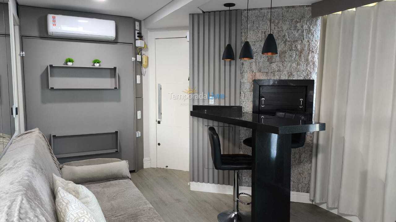 Apartment for vacation rental in Itapema (Meia Praia)