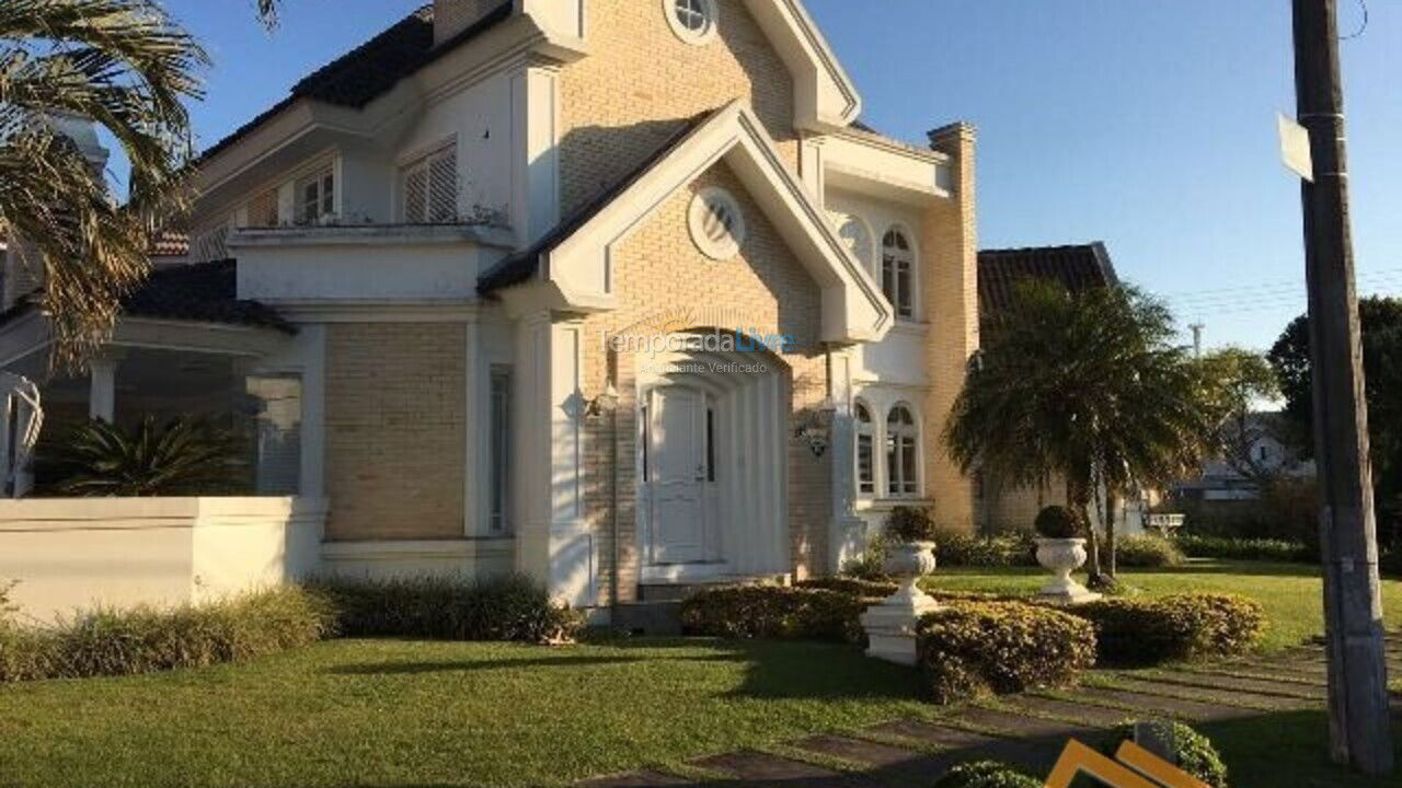 Casa para aluguel de temporada em Florianopolis (Jurerê Internacional)