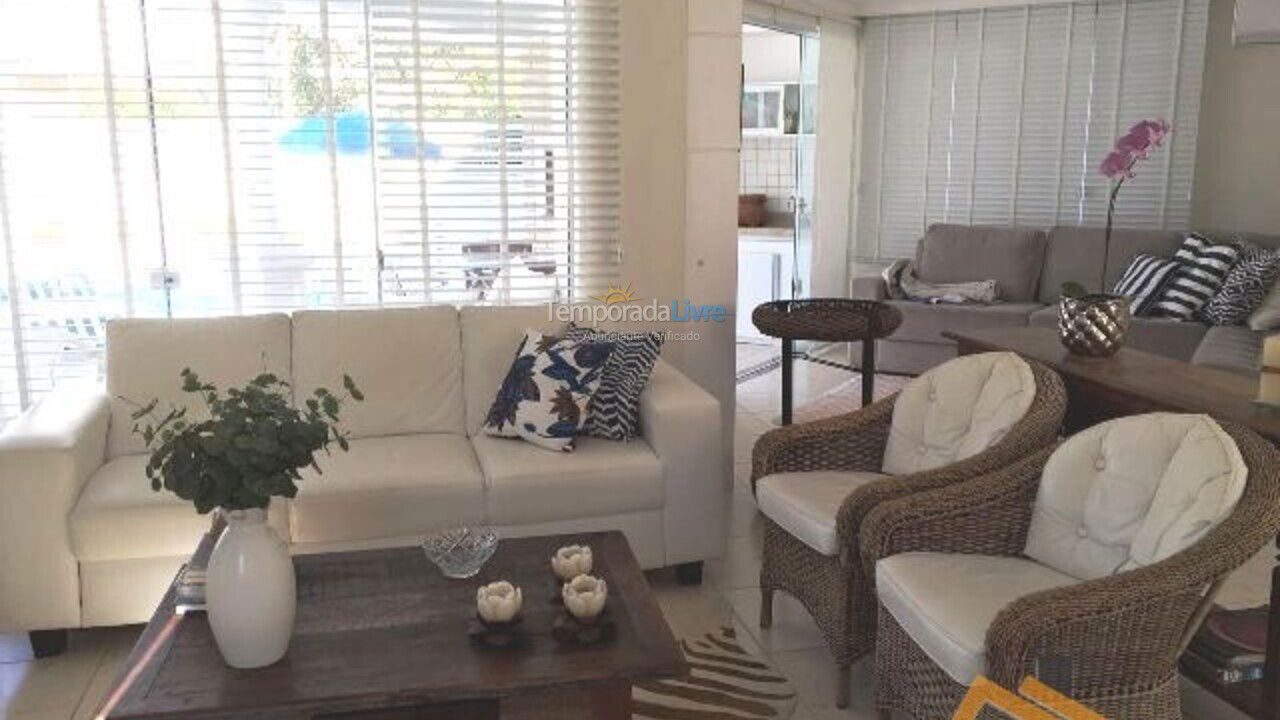 Casa para aluguel de temporada em Florianopolis (Jurerê Internacional)