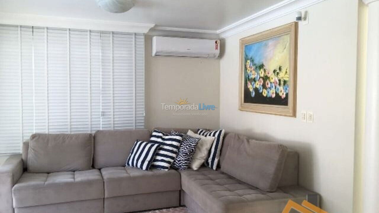 Casa para aluguel de temporada em Florianopolis (Jurerê Internacional)