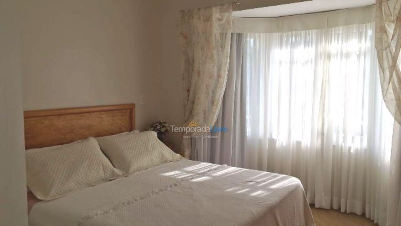 Casa para aluguel de temporada em Florianopolis (Jurerê Internacional)