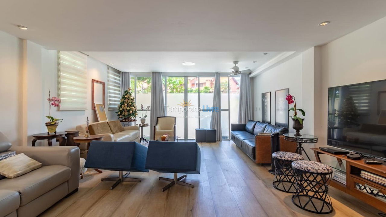 House for vacation rental in Florianópolis (Jurere Tradicional)