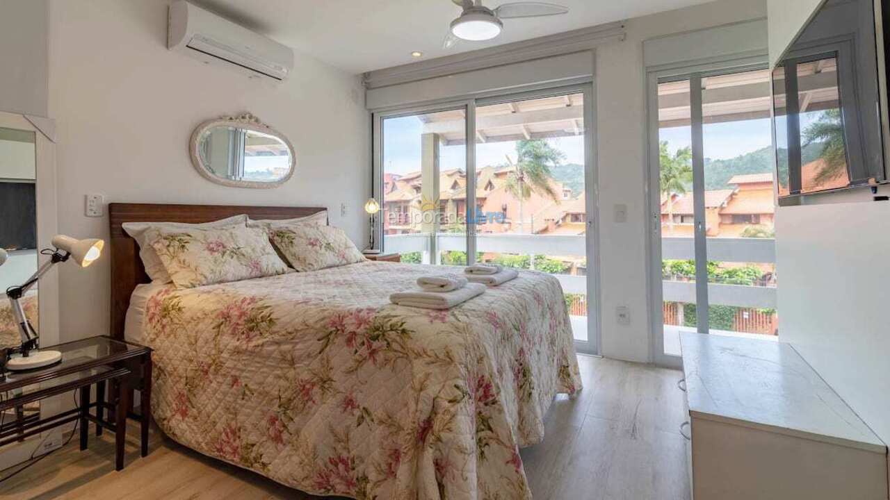 House for vacation rental in Florianópolis (Jurere Tradicional)