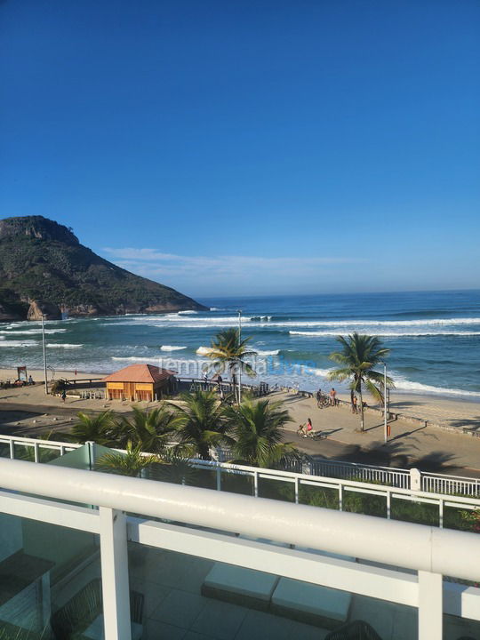 Apartamento para aluguel de temporada em Rio de Janeiro (Recreio dos Bandeirantes)