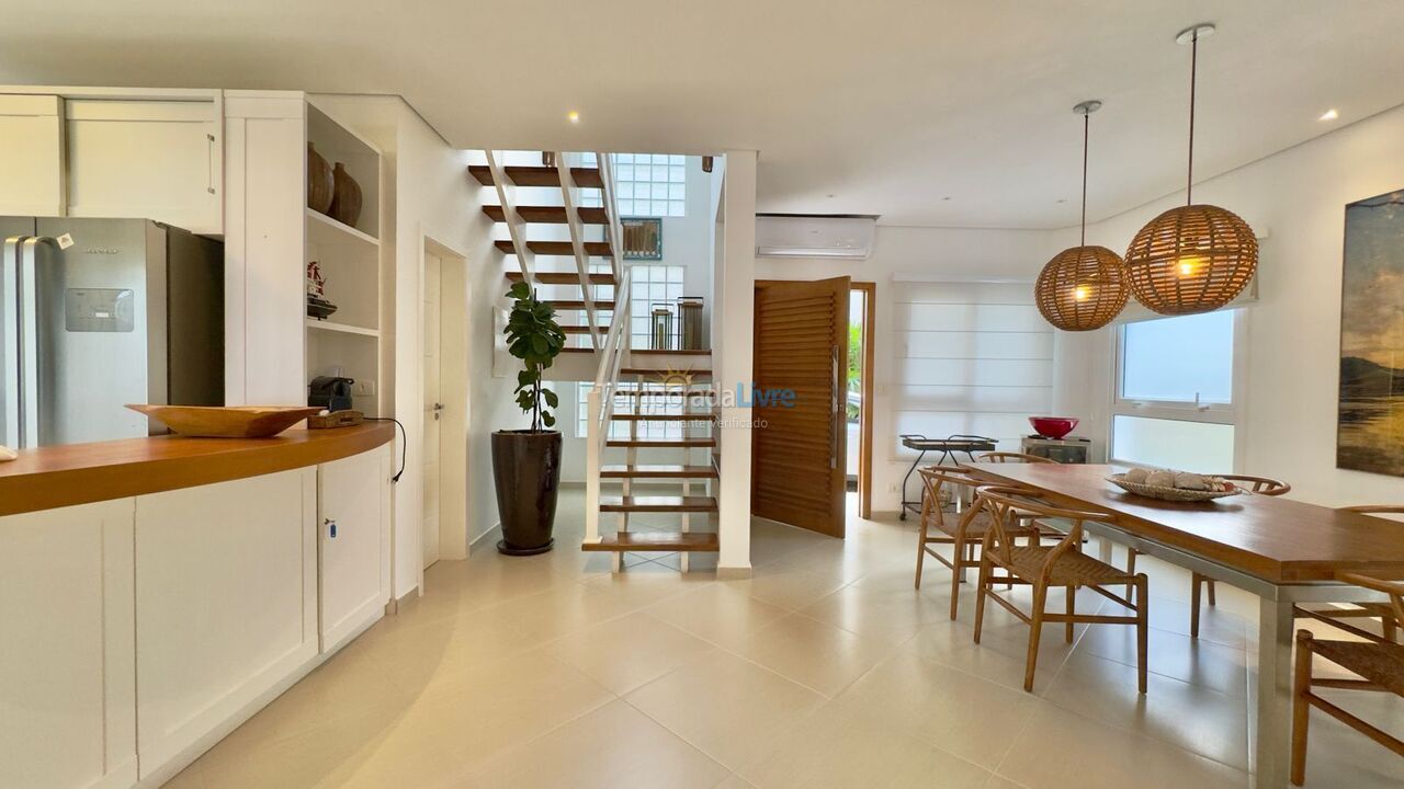 Casa para alquiler de vacaciones em São Sebastião (Juquehy)