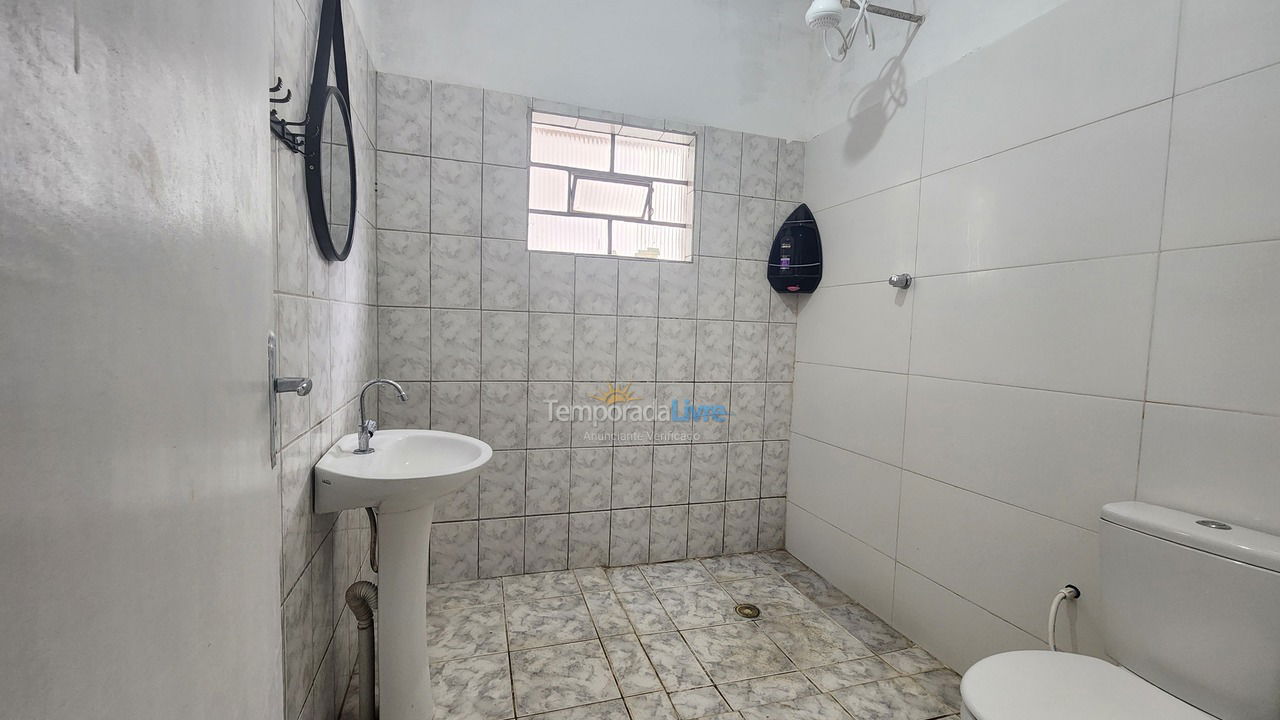 House for vacation rental in Caraguatatuba (Praia das Palmeiras)