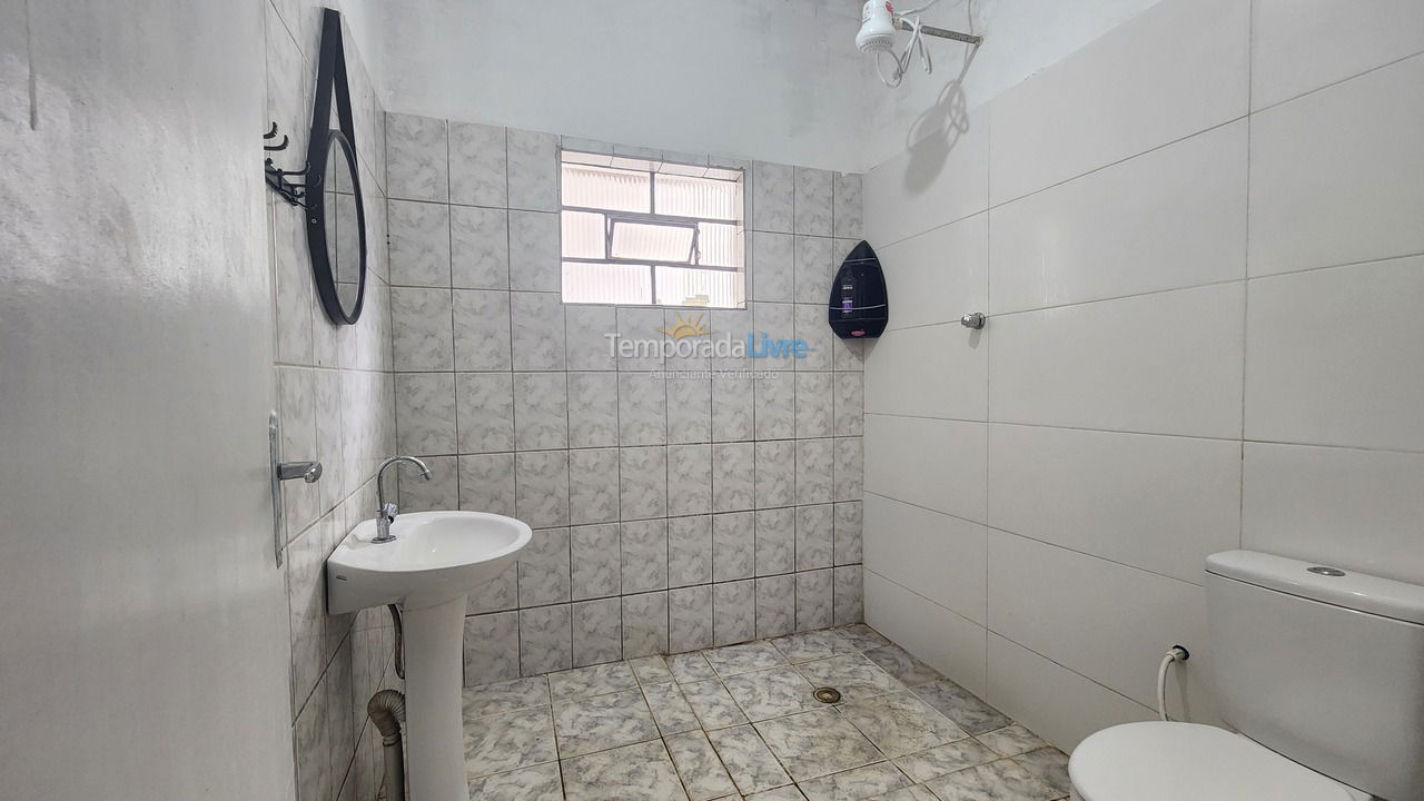 House for vacation rental in Caraguatatuba (Praia das Palmeiras)