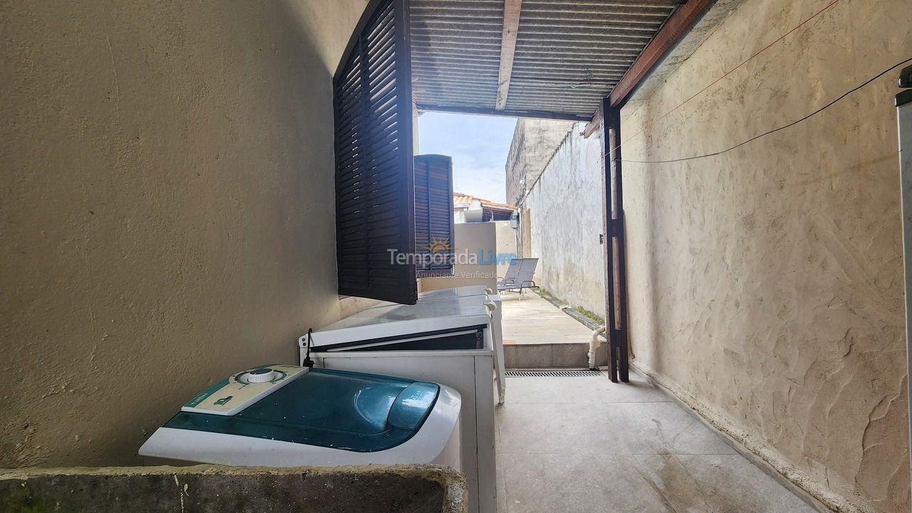 House for vacation rental in Caraguatatuba (Praia das Palmeiras)