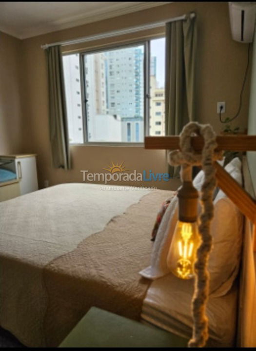 Apartamento para aluguel de temporada em Balneário Camboriú (Praia Central)