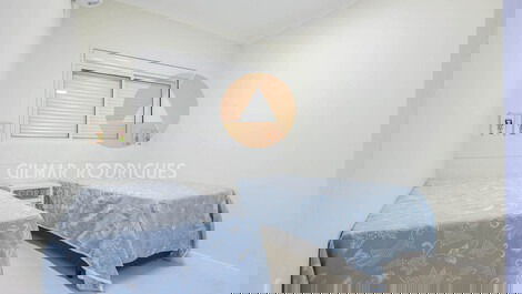 Gran apartamento de 2 dormitorios a 50m de la playa de Canto Grande
