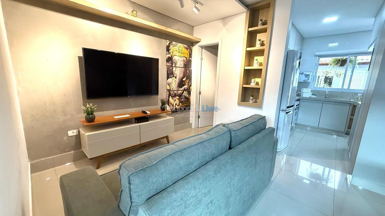 Casa para alquiler de vacaciones em Bertioga (Jardim São Lourenço)