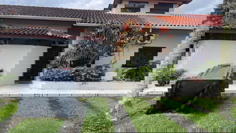 Entrada da frente da casa