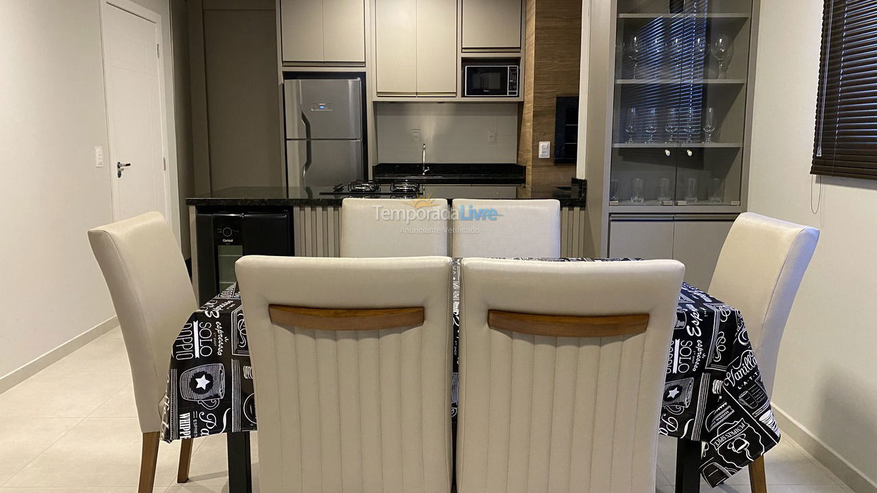 Apartamento para alquiler de vacaciones em Palhoça (Praia do Sonho)