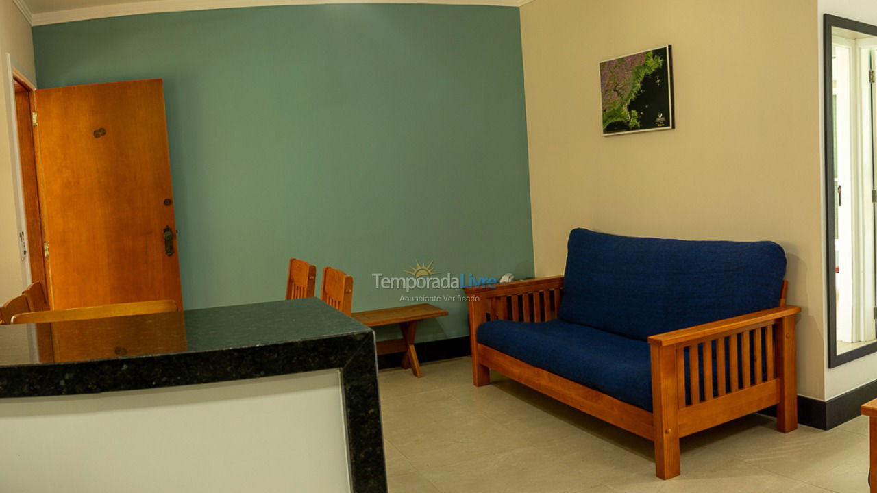 Apartment for vacation rental in Ubatuba (Praia das Toninhas)