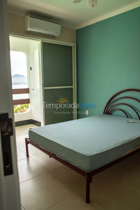 Apartment for vacation rental in Ubatuba (Praia das Toninhas)