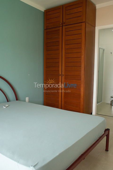 Apartment for vacation rental in Ubatuba (Praia das Toninhas)