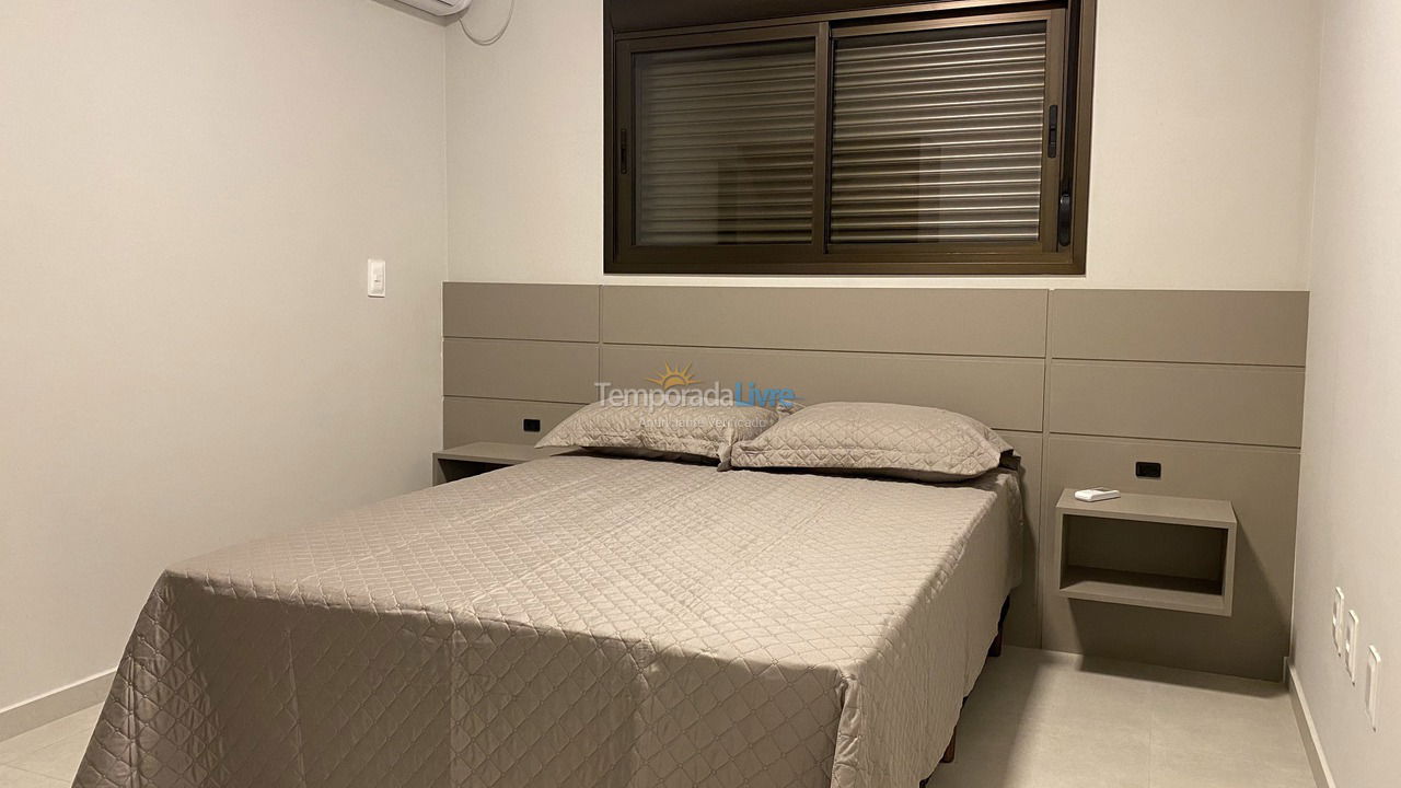 Apartamento para alquiler de vacaciones em Palhoça (Praia do Sonho)