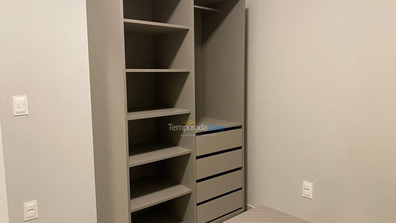 Apartamento para alquiler de vacaciones em Palhoça (Praia do Sonho)