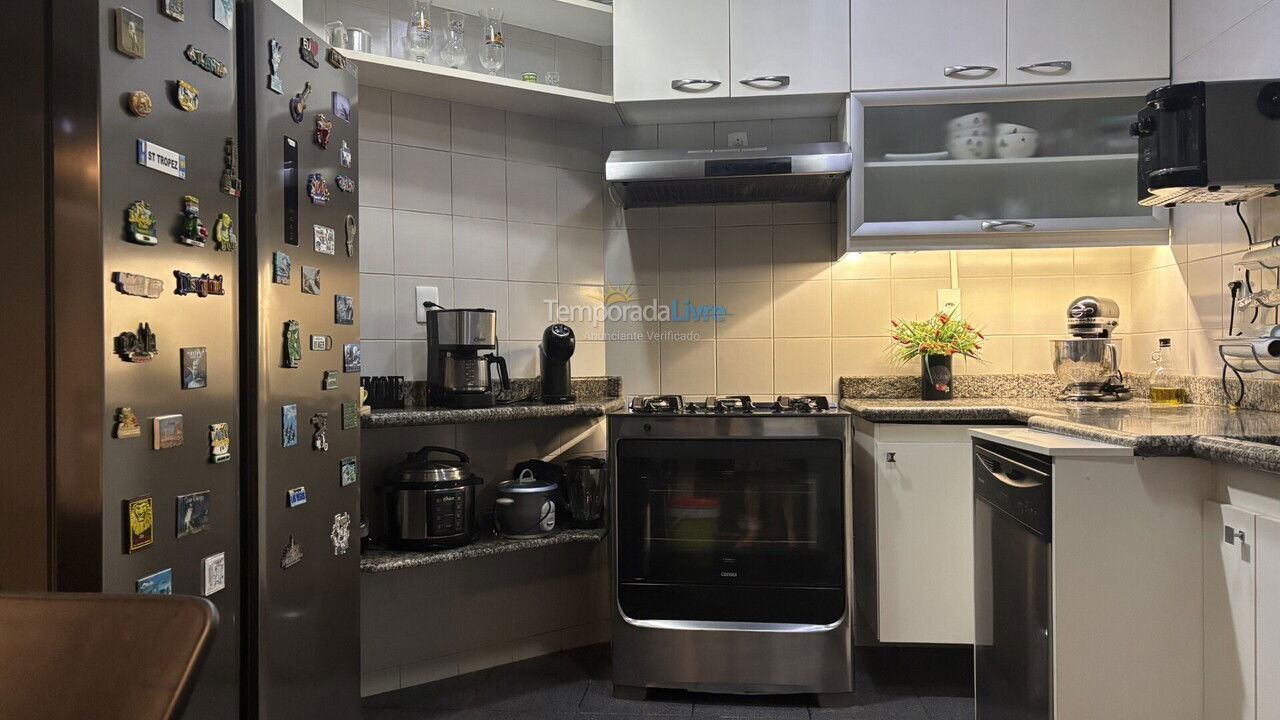 Apartment for vacation rental in Cabo Frio (Praia do Forte)