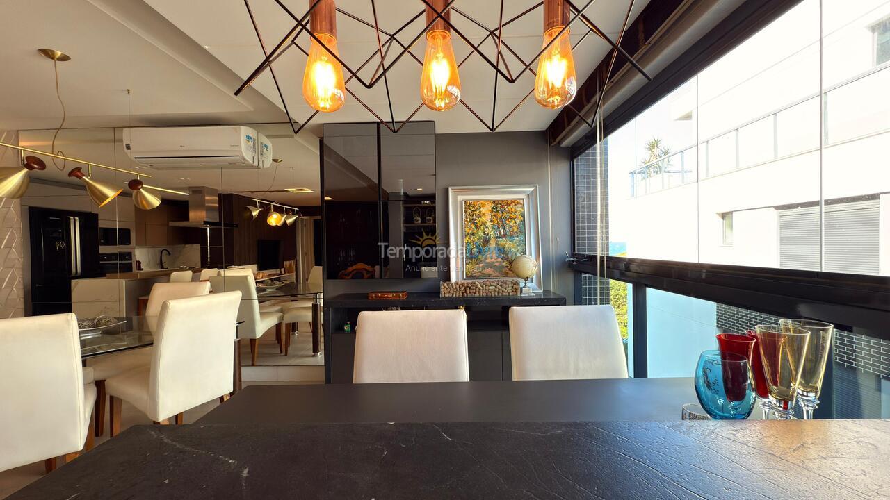Apartamento para aluguel de temporada em Florianópolis (Novo Campeche)