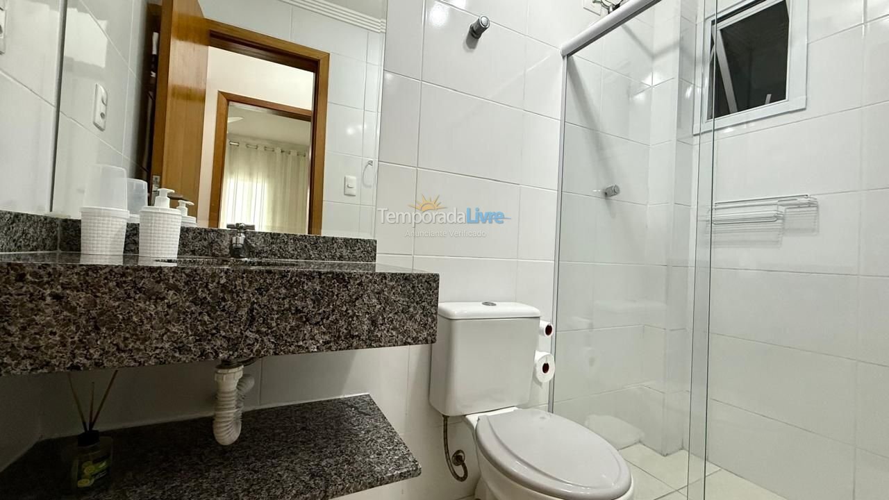 Apartamento para aluguel de temporada em Praia Grande (Aviação)