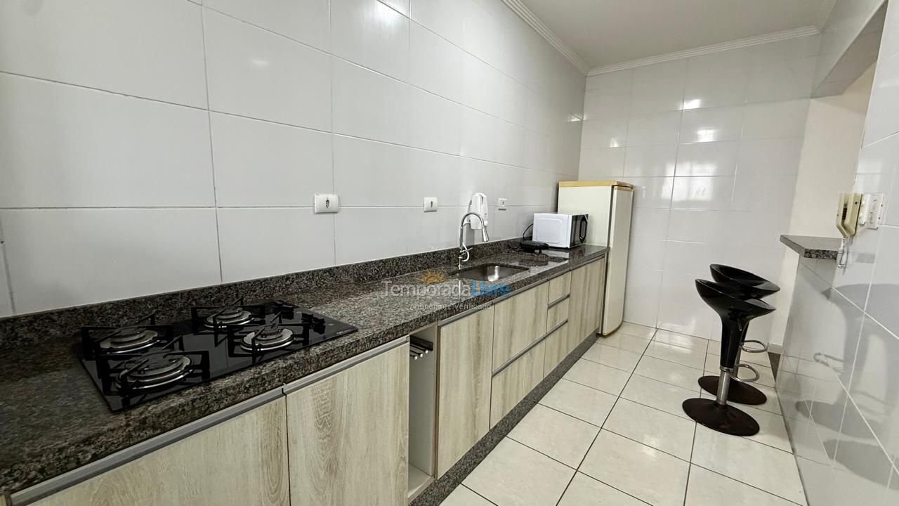 Apartamento para aluguel de temporada em Praia Grande (Aviação)